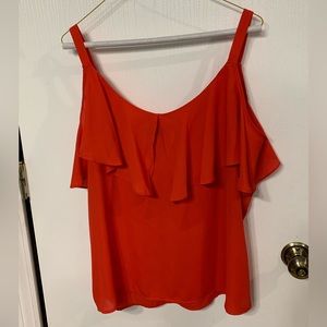 Cold shoulder tank with ruffle